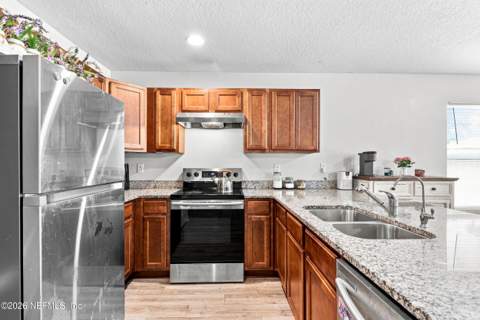 8339 Woods Avenue, Jacksonville FL - photo 8 of 26