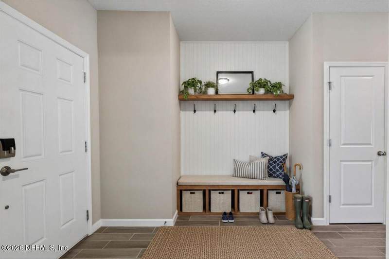 3 bedroom Single Family Residence at 1713 Amberly Drive, Greyhawk, Middleburg — photo 5