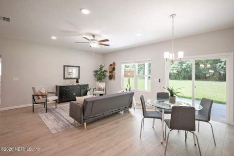 12421 Woodcutter Road, Jacksonville FL - photo 15 of 44