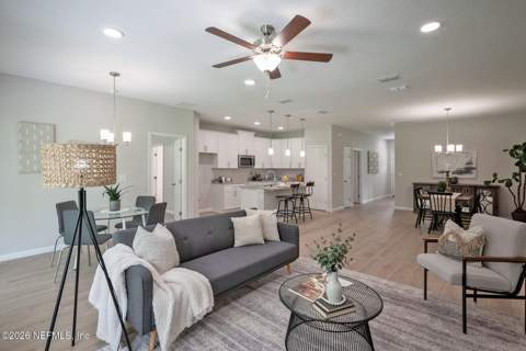 12421 Woodcutter Road, Jacksonville FL - photo 17 of 44