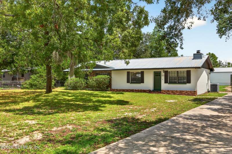 3 bedroom Single Family Residence at 6757 Deer Springs Road, **verifying Subd**, Keystone Heights — photo 4