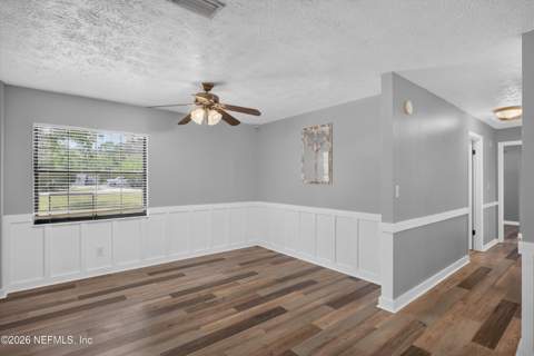 6757 Deer Springs Road, Keystone Heights FL - photo 11 of 46