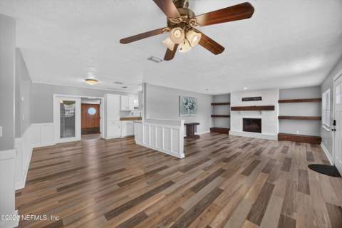 6757 Deer Springs Road, Keystone Heights FL - photo 8 of 46