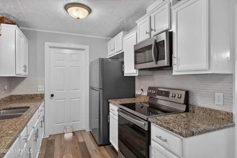 6757 Deer Springs Road, Keystone Heights FL - photo 16 of 46