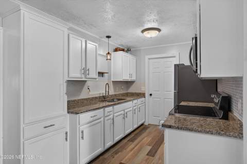 6757 Deer Springs Road, Keystone Heights FL - photo 17 of 46