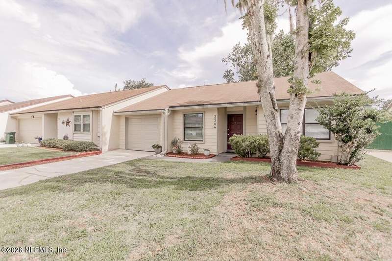 2 bedroom Townhouse at 3364 GLENN MOTTIN Way, Lake Mandarin Villas, Jacksonville — photo 4