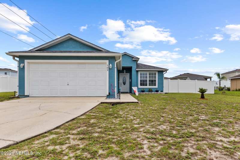 3 bedroom Single Family Residence at 109 Village Drive, Welaka Village, Welaka — photo 1