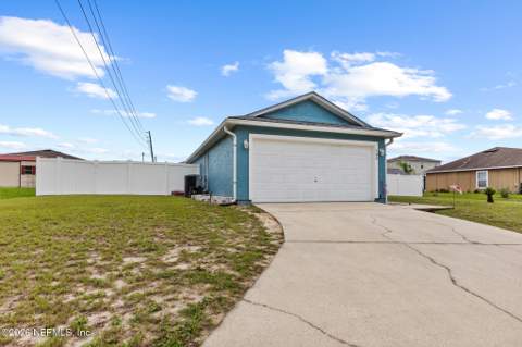 109 Village Drive, Welaka FL - photo 7 of 24