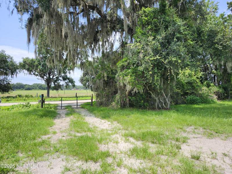 2 bedroom Single Family Residence at 506 Millican Road, Bostwick, Palatka — photo 3