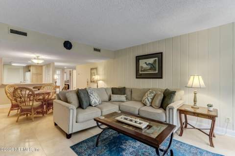 2122 BEACH WOOD Road, Fernandina Beach FL - photo 13 of 107