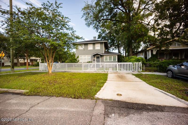 4 bedroom Single Family Residence at 2363 Ernest Street, Riverside Addition, Jacksonville — photo 2