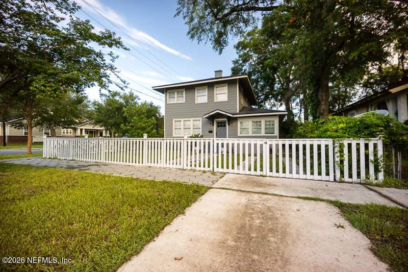 4 bedroom Single Family Residence at 2363 Ernest Street, Riverside Addition, Jacksonville — photo 3