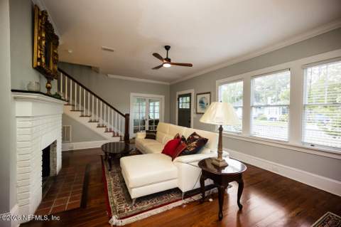 2363 Ernest Street, Jacksonville FL - photo 16 of 43
