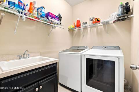 1372 Tripper Drive, Jacksonville FL - photo 18 of 45