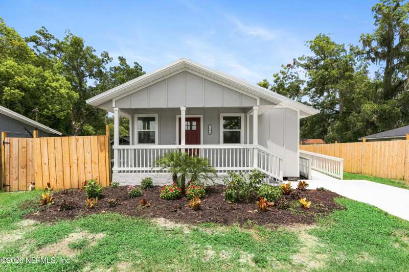 3 bedroom Single Family Residence at 1204 North Street, Golden Gate Manor, Green Cove Springs — photo 1