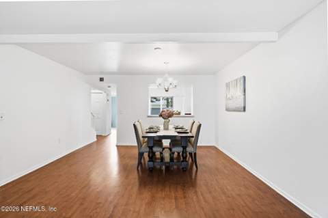 7910 Los Robles Court, Jacksonville FL - photo 15 of 68