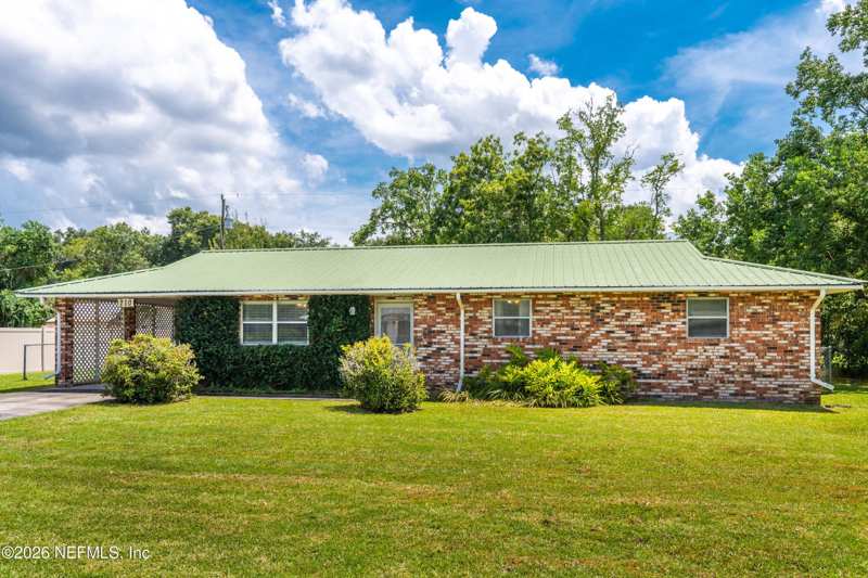 3 bedroom Single Family Residence at 710 Chipshot Drive, Macclenny, Macclenny — photo 1