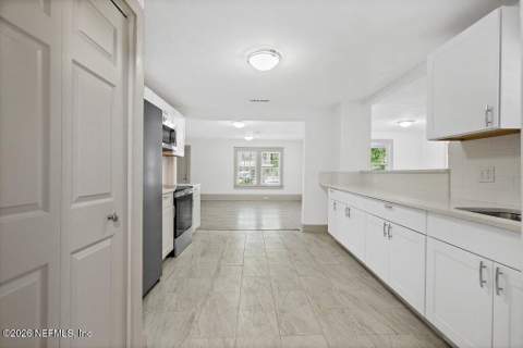 3058 Rosselle Street, Jacksonville FL - photo 14 of 38