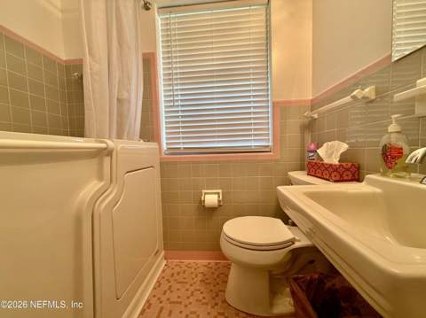 5530 Hyde Grove Avenue, Jacksonville FL - photo 10 of 29