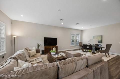 9837 Filament Boulevard, Jacksonville FL - photo 11 of 72