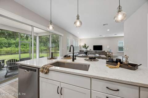 9837 Filament Boulevard, Jacksonville FL - photo 14 of 72