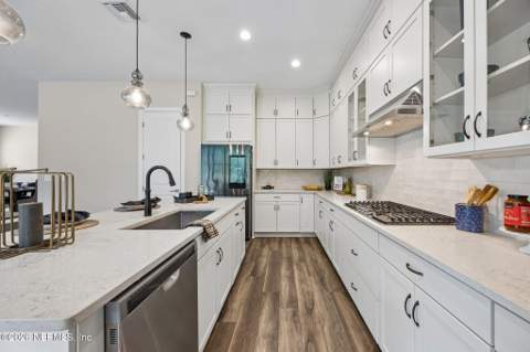9837 Filament Boulevard, Jacksonville FL - photo 15 of 72