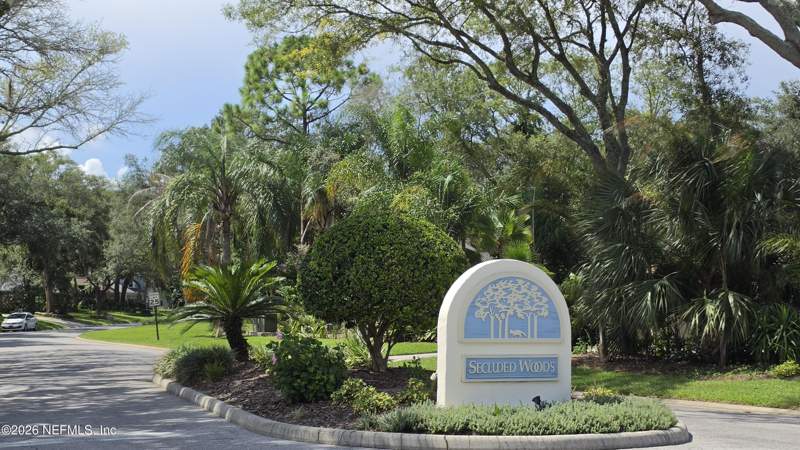 3 bedroom Single Family Residence at 2010 Marye Brant Loop, Secluded Woods, Neptune Beach — photo 4