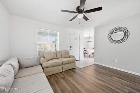 1233 Van Buren Street, Jacksonville FL - photo 9 of 35