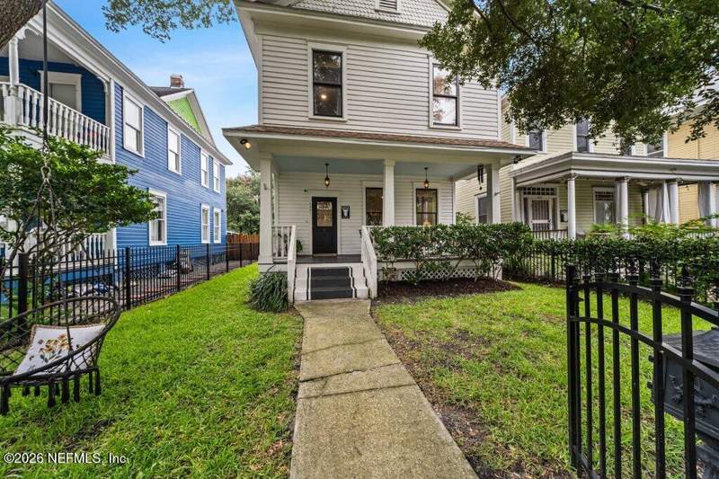 3 bedroom Single Family Residence at 1421 N Market Street, Springfield, Jacksonville — photo 3