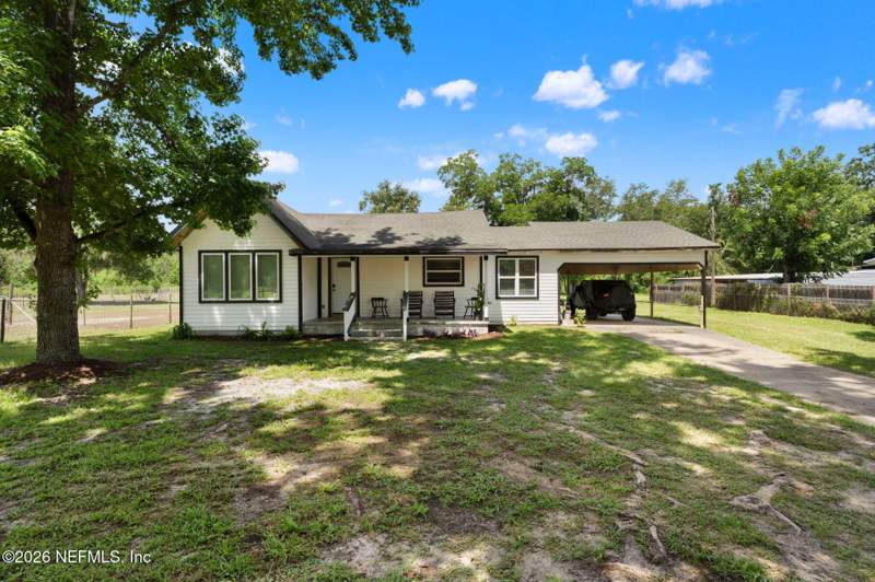 4 bedroom Single Family Residence at 5252 Sweat Road, Government, Green Cove Springs — photo 2