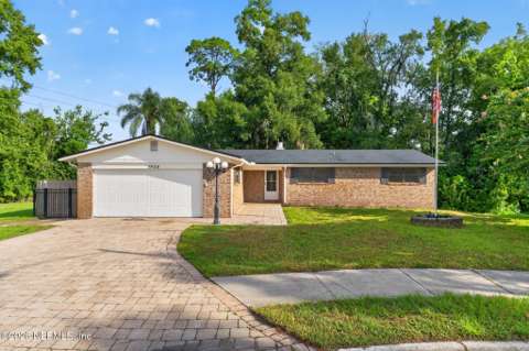1504 Hammondwood Road, home for sale in Jacksonville 32221