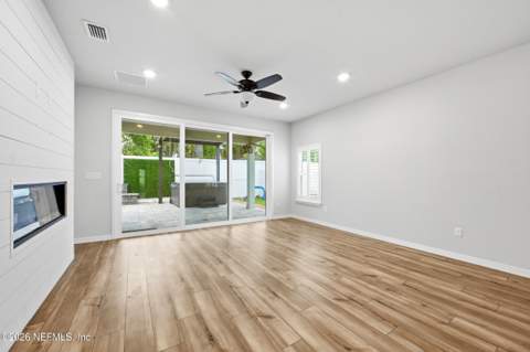 5517 Tarsus Court, Jacksonville FL - photo 13 of 67