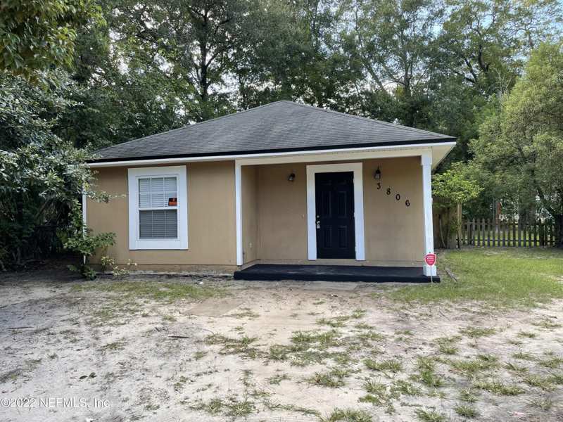 3 bedroom Single Family Residence at 3806 Perry Street, Owens Addn, Jacksonville — photo 1
