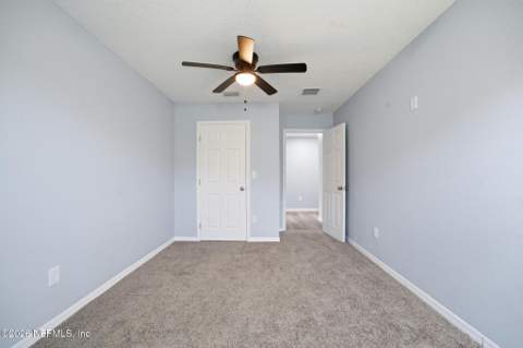 4327 Bessie Circle, Jacksonville FL - photo 17 of 39