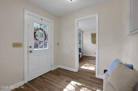 3304 Spring Glen Road, Jacksonville FL - photo 10 of 34