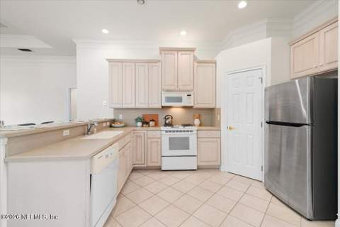 609 W Surf Spray Lane, Ponte Vedra Beach FL - photo 17 of 48