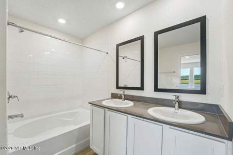 8171 Hawkes Meadow Drive, Jacksonville FL - photo 24 of 26