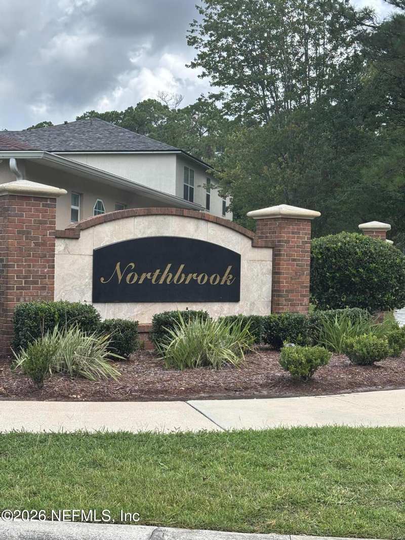 4 bedroom Single Family Residence at 2280 N Nettlebrook Street, Northbrook, Jacksonville — photo 1