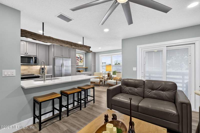 2 bedroom Condominium at 1028 4th Street #G, Windbreaker, Jacksonville Beach — photo 5