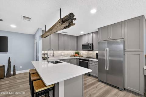 1028 4th Street #G, Jacksonville Beach FL - photo 11 of 29