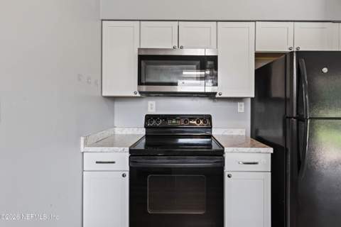 105 E Rellim Drive, Palatka FL - photo 12 of 30