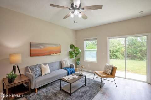 883 Capitol Parkway, Jacksonville FL - photo 11 of 25