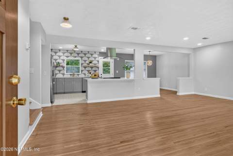 2171 Holly Leaf Lane, Orange Park FL - photo 12 of 82