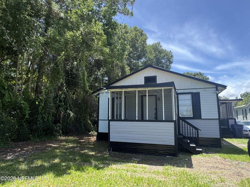 2 bedroom Single Family Residence at 867 E Aiken Street, Afro American, St. Augustine — photo 1