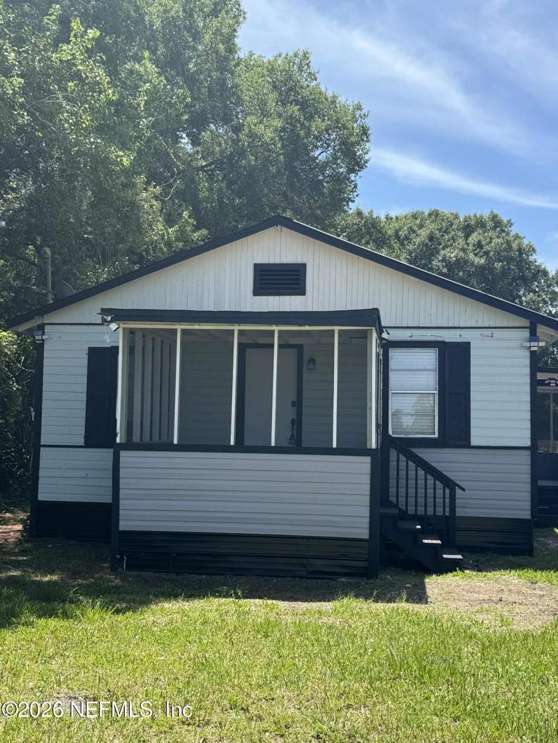 2 bedroom Single Family Residence at 867 E Aiken Street, Afro American, St. Augustine — photo 2