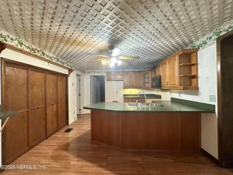 414 Chestnut Street, Crescent City FL - photo 11 of 24