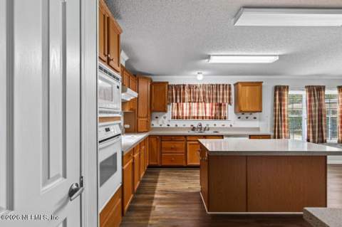 6822 Tree Top Court, Keystone Heights FL - photo 15 of 88
