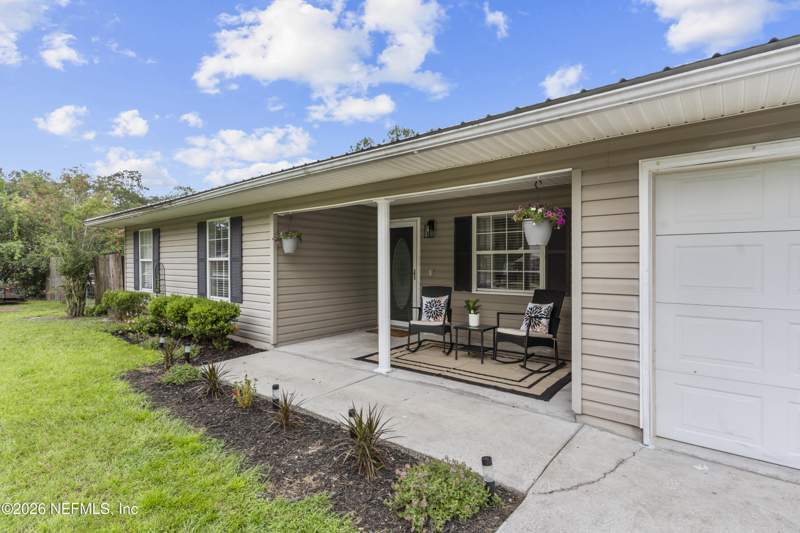 3 bedroom Single Family Residence at 248 S 1st Street, Metes & Bounds, Macclenny — photo 3