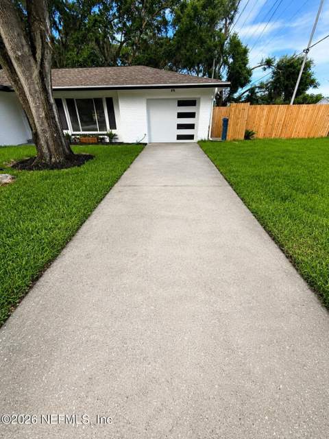 1805 Pleasant Point Lane, Jacksonville FL - photo 11 of 13