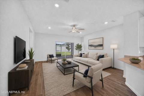 9905 Ansley Lake Drive, Jacksonville FL - photo 9 of 51